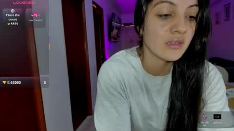 Sara online show from March 9, 2:42 pm