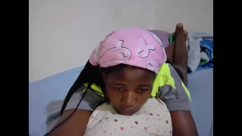 Tatty online show from December 16, 10:59 pm