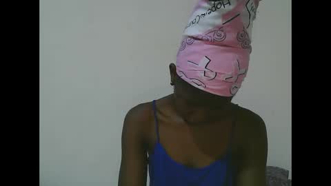 Snapshot of sweet_tattiana chatting on October 1, 3:11 am Tatty online show from October 1, 3:11 am
