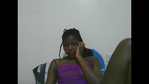 Snapshot of sweet_tattiana chatting on February 18, 12:05 am Tatty online show from February 18, 12:05 am