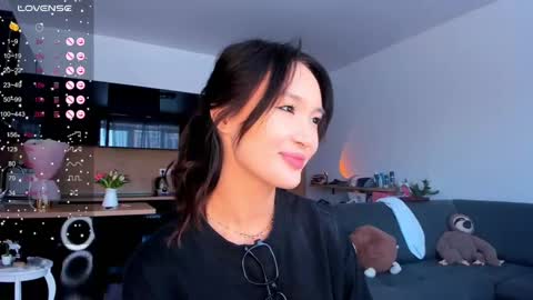 Yasu online show from March 5, 8:21 am