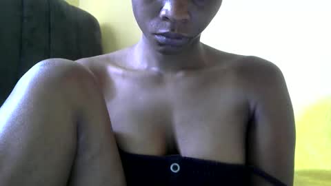 LIANAH online show from April 14, 9:31 am