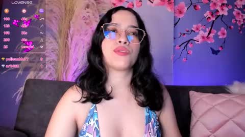 Annie online show from September 10, 4:23 am