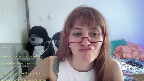 SweetAura0 0  online show from March 1, 3:23 pm