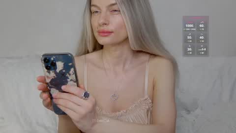 Snapshot of sweetbabyxx2021 chatting on January 20, 4:10 am sweetbabyxx2021 online show from January 20, 4:10 am
