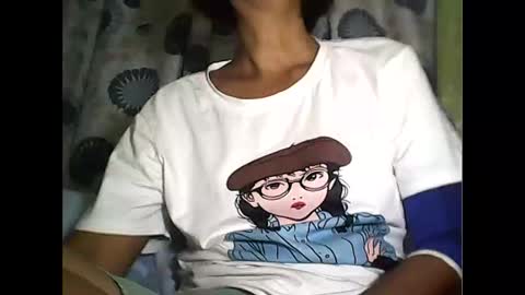 Snapshot of sweetbella24 chatting on September 19, 10:58 am im anne online show from September 19, 10:58 am
