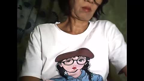 Snapshot of sweetbella24 chatting on October 14, 11:02 am im anne online show from October 14, 11:02 am