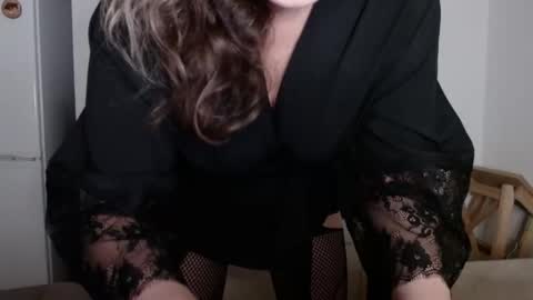 Snapshot of sweetberryxxx chatting on December 6, 11:46 pm Diana online show from December 6, 11:46 pm