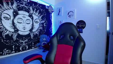 sweetbitter_ online show from January 3, 6:35 pm