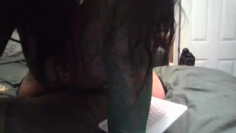Snapshot of sweetdelight84 chatting on September 18, 9:35 pm kandy online show from September 18, 9:35 pm