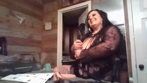 Snapshot of sweetdelight84 chatting on September 11, 3:18 am kandy online show from September 11, 3:18 am