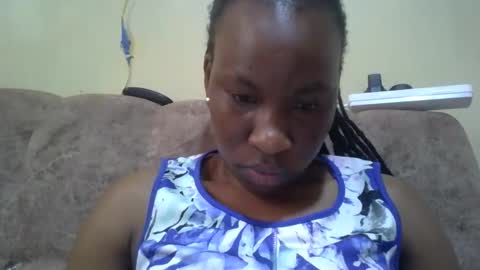 sweetdiva2012 online show from May 5, 7:00 am
