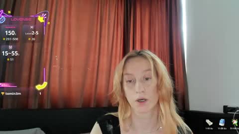 sweethornytanya online show from May 30, 10:46 am