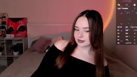 Hannah online show from December 19, 2:09 pm