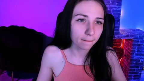 Chloe online show from February 4, 10:18 am