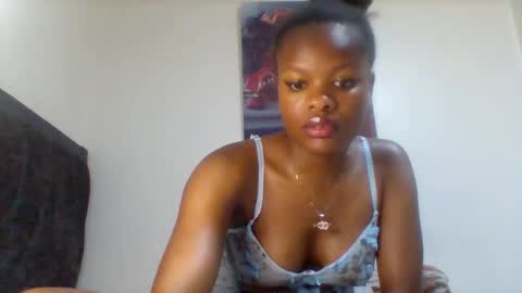 sweetie lee online show from September 23, 2:54 am