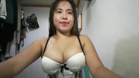 Your GoodGirlSweet trish online show from April 15, 8:59 am