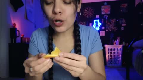 Blu Sweets online show from April 4, 4:55 am