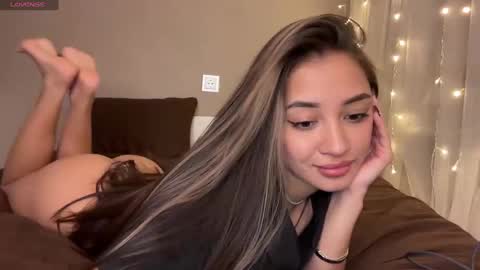 Snapshot of sweetiesoul chatting on January 7, 5:42 pm sweetiesoul online show from January 7, 5:42 pm