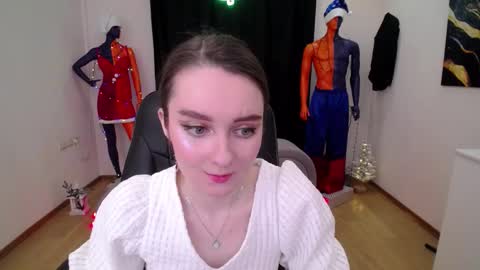 Snapshot of sweetintouch chatting on December 17, 10:12 am sweetintouch online show from December 17, 10:12 am