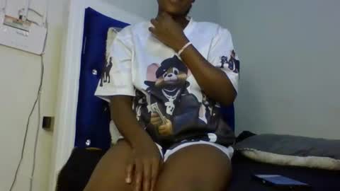 sweetjackym online show from November 25, 5:15 pm