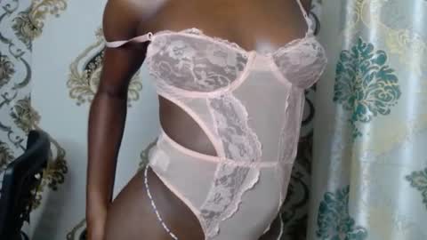 zuri online show from March 14, 11:06 pm