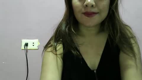 Snapshot of sweetliza20 chatting on October 12, 3:31 am Liz online show from October 12, 3:31 am