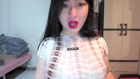 Zoe online show from February 9, 7:27 am