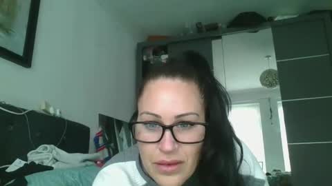 sweetmystery15 online show from March 12, 3:15 pm