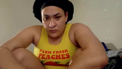 sweetp3ach29 online show from April 17, 5:09 am