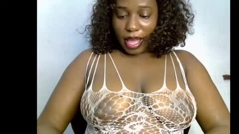 LILY BRANDY online show from May 9, 7:27 pm