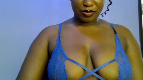 LILY BRANDY online show from April 28, 7:01 am