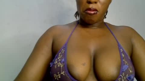 LILY BRANDY online show from May 3, 6:33 pm