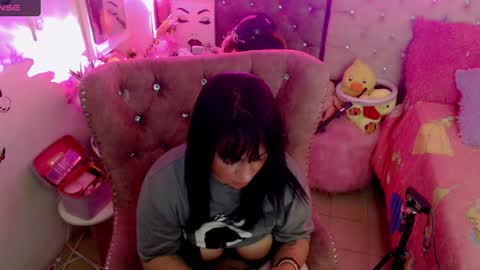 martina online show from December 4, 3:09 am