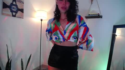  shamanta Independent modelHelp me reach 100 thumbs up  online show from September 17, 2:15 pm