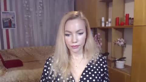 Sweety friend online show from December 14, 9:02 pm