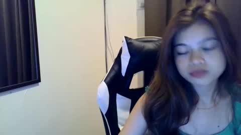 Snapshot of sweety_katexx chatting on October 1, 9:25 am sweety_katexx online show from October 1, 9:25 am