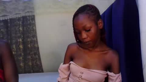Vickky online show from April 25, 2:36 pm