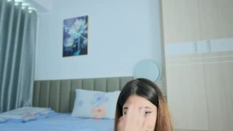 Vikky online show from May 22, 12:08 am