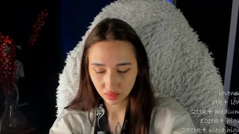 Jinny online show from March 28, 4:06 pm