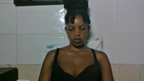 sweetz_candice online show from November 23, 12:13 am