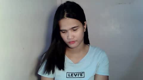 Rhea online show from March 15, 6:48 am