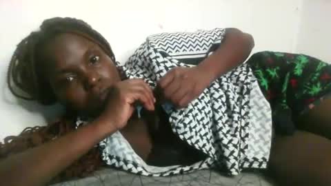 Snapshot of swt_lov chatting on February 21, 8:38 pm swt_lov online show from February 21, 8:38 pm