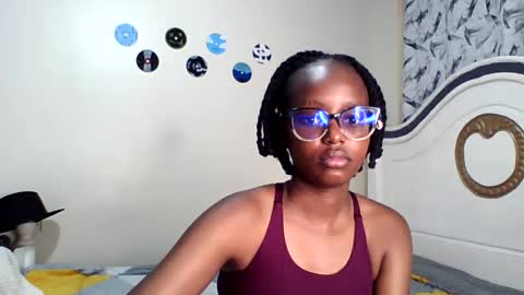 Snapshot of t_okyo chatting on October 3, 7:46 am TOKYO online show from October 3, 7:46 am