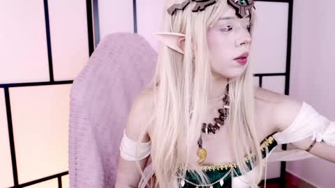 Nice to meet you I am Mia3 online show from April 26, 9:45 pm