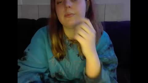 tacyluxe online show from May 21, 8:56 am