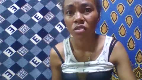 tahiryjosiah online show from October 22, 8:08 am