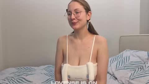 Molly online show from November 23, 1:30 am