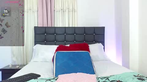 taliana  modelo independiente online show from October 26, 1:45 am