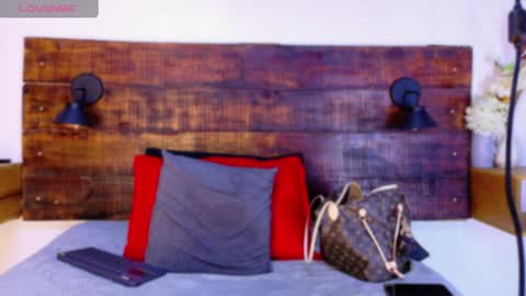    online show from April 17, 10:06 am